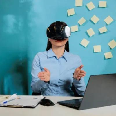 Amity Online How Amity Online MCA in AR/VR Prepares You for the Industry