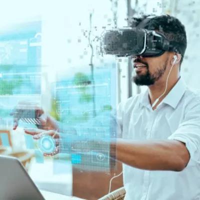 Amity Online How Does an Online MCA in AR/VR Differ from a Traditional MCA