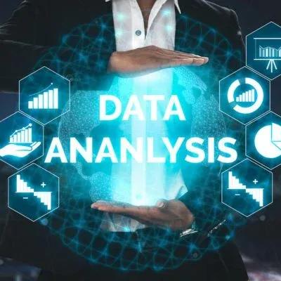 Amity Online data analyst vs. data scientist