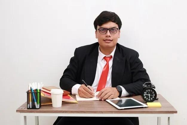 Amity Online Benefits of pursuing a bcom degree